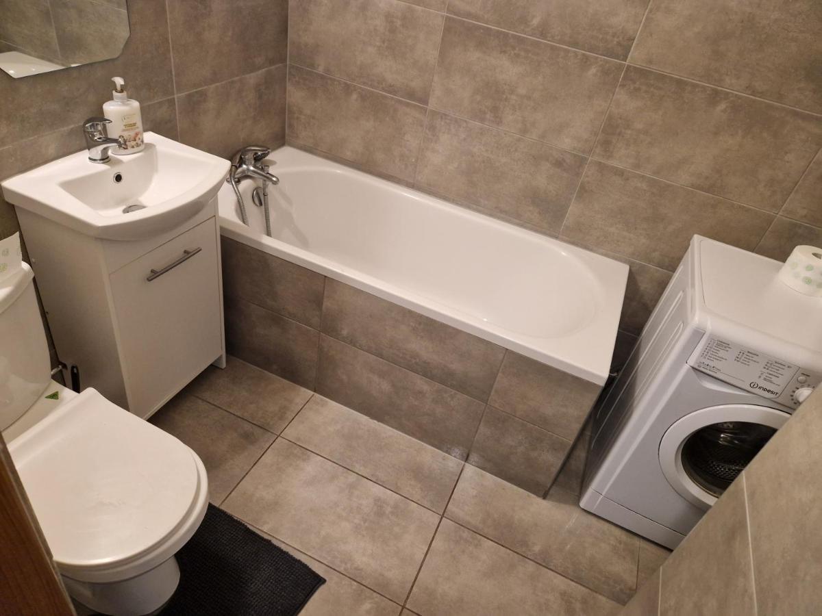 Apartament W2, Mieszkanie Dla Wszystkich Konin  Bagian luar foto